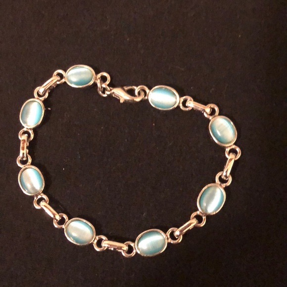 🆕💎Blue Stone Bracelet💎 - Picture 1 of 4